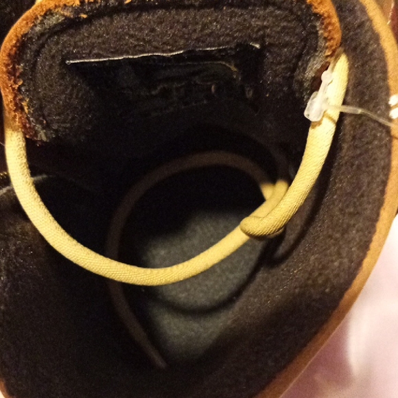 Wolverine Brown and Black Winter Boots - Picture 12 of 16